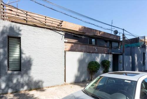 Venta De 3 Casas - 3 Dorm + 1 Dorm - Con Salida A 2 Calles