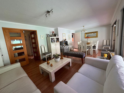 Casa Venta San Carlos Apoquindo Cercana Udd, Las Condes