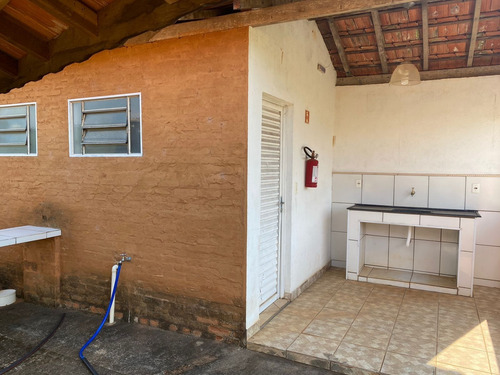 Imagem 13 de 30 de Sítio 20 Alqueires, Casa Sede Com 2 Dormitórios, 1 Suíte Com Banheira, Escritório, Casa De Caseiro, Área De Lazer Completa, Árvores Frutíferas - St00169 - 70653265