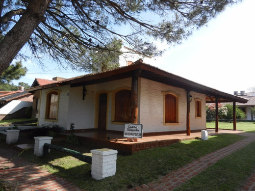 Imagen 4 de 14 de Casa / Chalet (no Duplex) Para 8 Personas La Lucila Del Mar