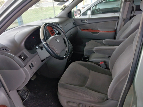 Imagen 6 de 8 de Toyota Sienna 2007 Xle At