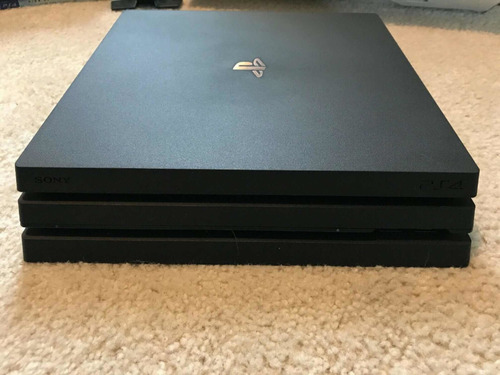 Imagen 2 de 6 de Ps4 Pro 1tb