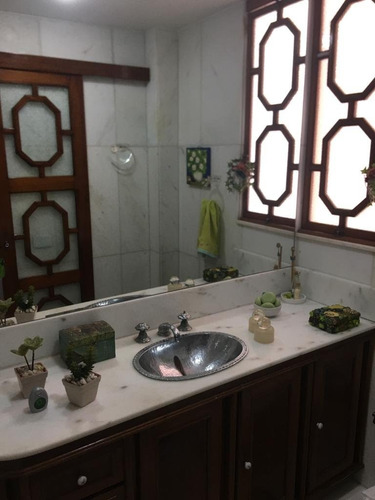Imagem 12 de 15 de Apartamento, Salão, 3 Qts, 1 Vaga - Icaraí - Niterói - Rj. - 583
