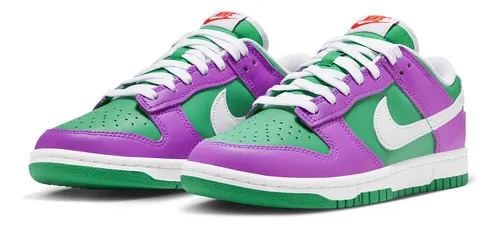 Green and purple nike dunks 2025