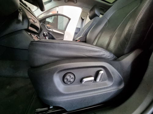 Imagem 12 de 14 de Audi Q3 2.0 4p Tfsi Ambiente Quattro S-tronic Automático