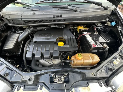 Fiat Idea 1.8 Hlx