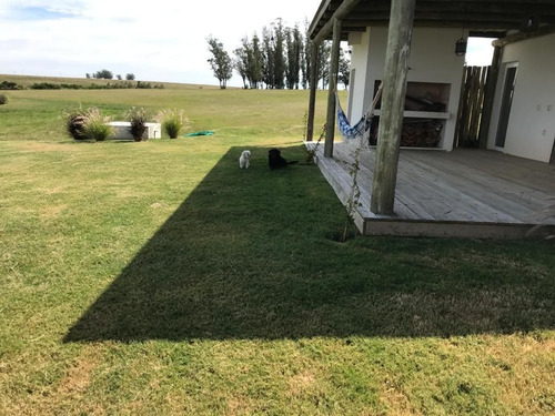 Casa En Venta De 3 Dormitorios En Pueblo Mio