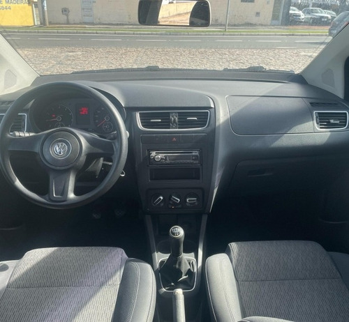 Imagem 7 de 10 de Volkswagen Fox 1.0