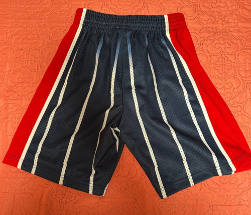 Short Houston Rockets M & Ness Talla S (Usado)