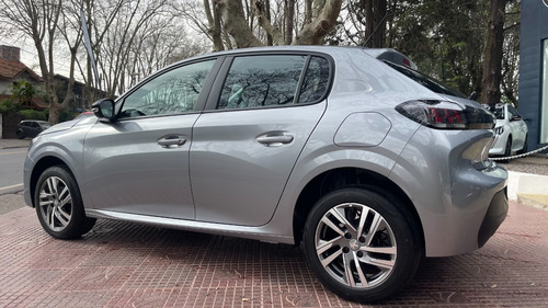Imagen 17 de 25 de Peugeot 208 Allure Pack 1.6