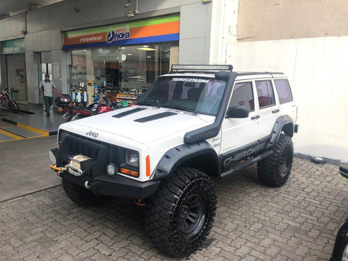 Cherokee Sport 1997 4.0 6 Cil (pronta P/ Trilha E Passeios )