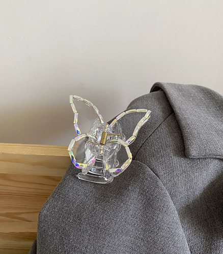 Perla Elegante Perla Con Forma De Mariposa Mediana Con Forma