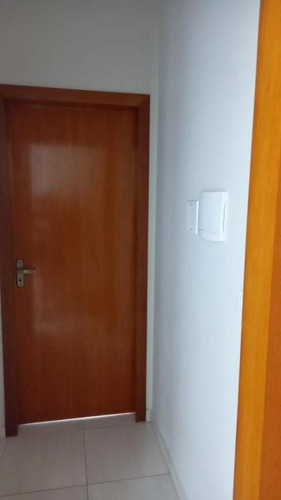 Imagem 12 de 28 de Sobrado Geminado No Nova Brasília Com 2 Quartos Para Venda, 80 M² - Kr197
