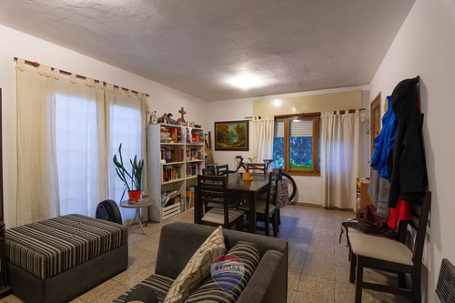 Venta Casa + Depto Barrio Los Naranjos Cordoba