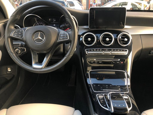 Imagem 8 de 13 de Mercedes Benz C250 Avantgarde