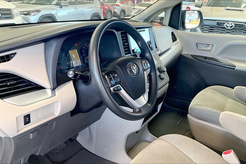 Toyota Sienna 3.5 Ce V6 At