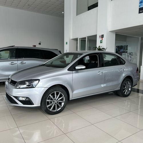 Volkswagen Vento 1.6 Confortline plus AT