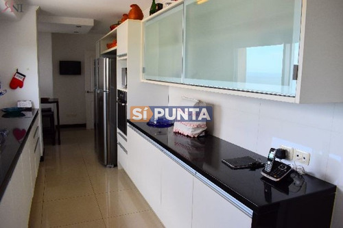 Imagen 8 de 22 de Apartamento En Alquiler, Brava