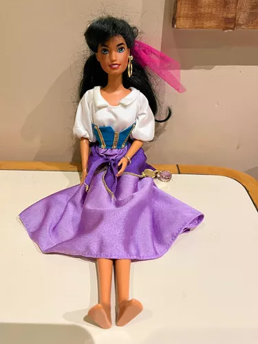 Porto Mærkelig Email Barbie Esmeralda Disney | MercadoLibre 📦