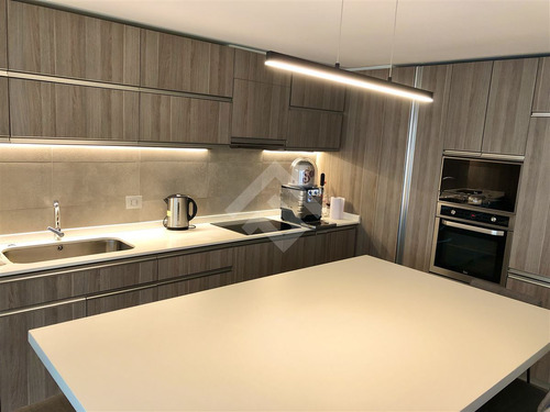 Departamento En Venta De 2d-3b En Las Condes