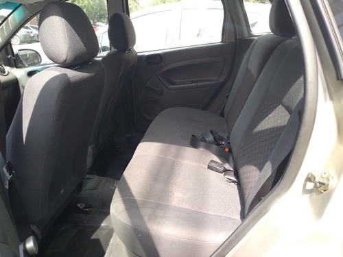 Ford Fiesta/06 1.6 Ambiente,m/buen Estado!,oport (mb)