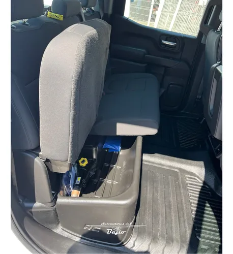 Chevrolet Silverado wt doble cabina 4.3