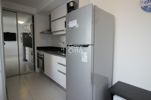 Imagen 6 de 14 de Vendo Apartamento De 1 Dormitorio, Piso Alto, En Zona Roosevelt, Punta Del Este.