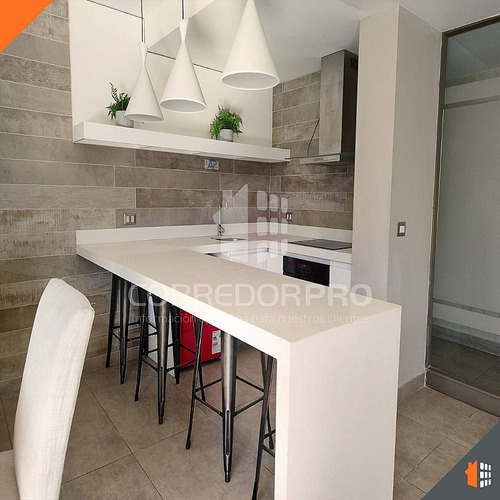Depto Con 2d+1b+terraza, Estac. Y Bodega. Cercano A Metro