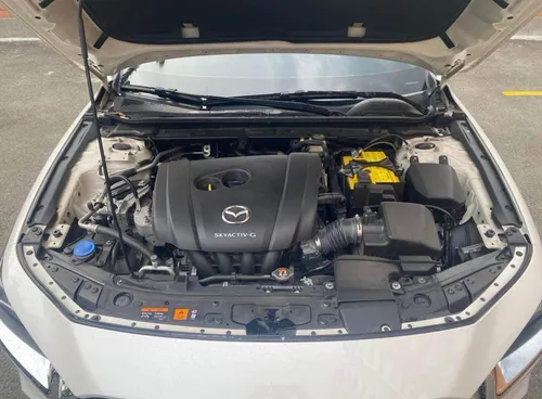 Mazda 3 2.0 Touring At