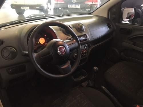 Imagem 10 de 11 de Fiat Fiorino Hard Working 1.4
