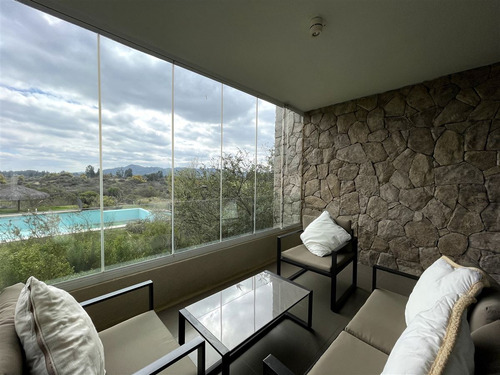 Departamento En Venta De 3 Dorm. En Las Cabras