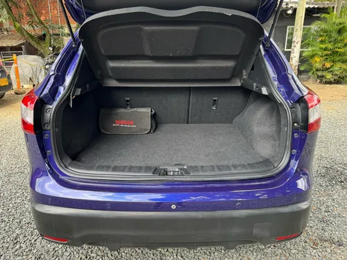 Nissan Qashqai 2.0 Advance 2015