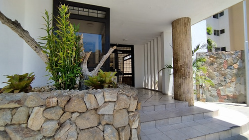 Ab Espectacular Penthouse En Prebo Totalmente Amoblado