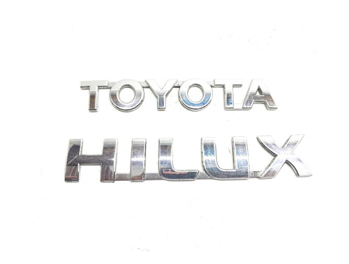 Emblema Letras Tapa Batea Toyota Hilux 4p 2006-2015