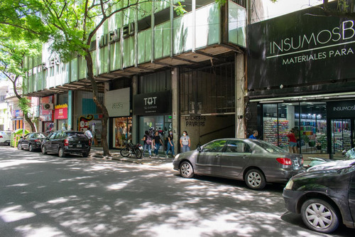 Cochera A La Venta En El Centro De Rosario, Calle San Luis.