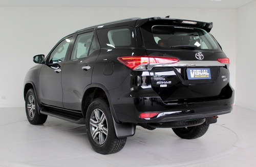 Imagem 2 de 14 de Toyota Hilux Sw4 2.7 Srv Flex 7l Automático 6m - 2018 - Pr