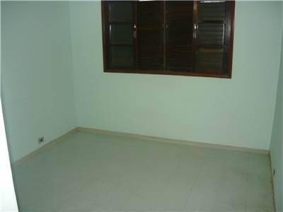 Imagem 3 de 9 de Sobrado 2 Dormitórios ( Vago - 2 Vagas ) À Venda De 187,00 M² Por R$ 415.000 - Vila Califórnia ( Zona Sul ) - São Paulo/sp - So0125