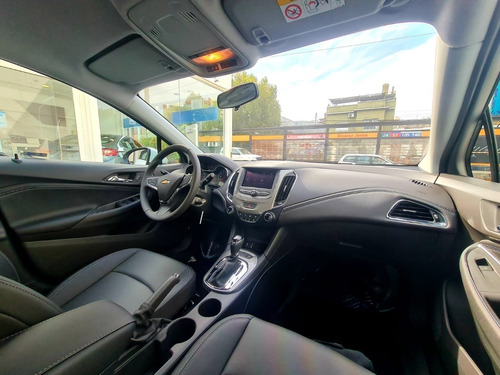 Imagen 18 de 25 de Nuevo Chevrolet Cruze 5 Lt 2023 Automatico Nuevo 0km Smar5