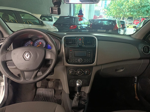 Renault Logan 1.0 16v Expression Hi-flex 4p