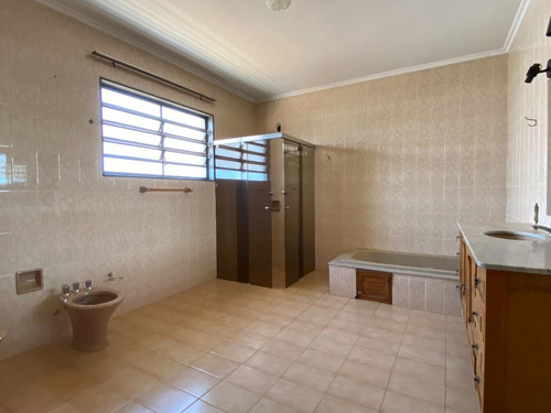 Imagem 21 de 30 de Casa Com 4 Dormitórios Para Alugar, 316 M² Por R$ 2.100,00/mês - Centro - Brodowski/sp - Ca0977