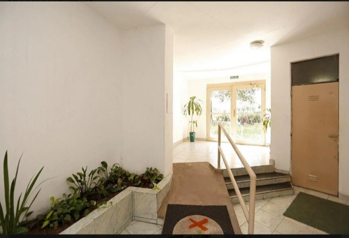 Imagen 17 de 23 de Se Vende Departamento 3 Ambientes Con Cochera En Lugano 1 Y 2 Dueño Directo