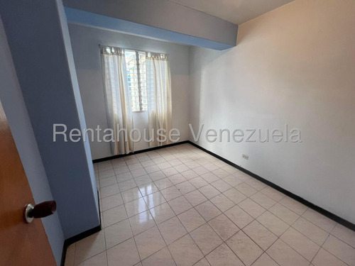Apto Venta Lomas Del Avila Codigo: 25-10429 Cm