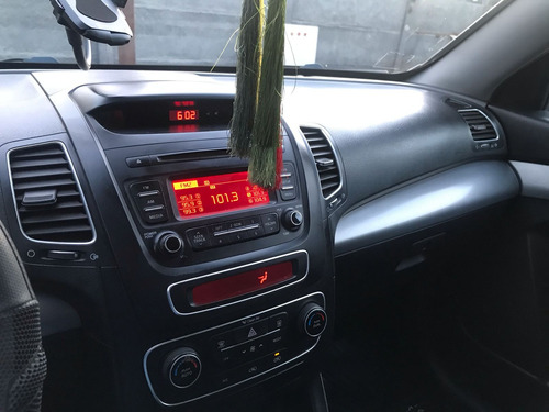 Kia Sorento Ex 7S Gsl 6Mt 4X2