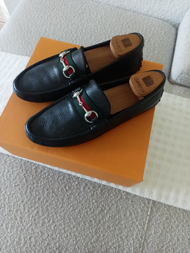 Zapatos Gucci 5.5  Louis Vuitton. Versace . Fendi. Tenis 