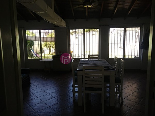 Imagen 13 de 16 de Casa A La Venta