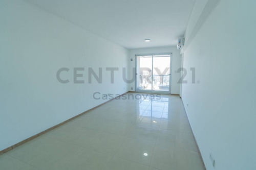 Imagen 8 de 15 de Venta Departamento Monoambiente C/balcón Versalles