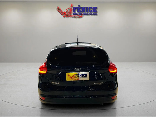 Ford Focus Focus Hatch Titanium 2.0 16V (Aut)