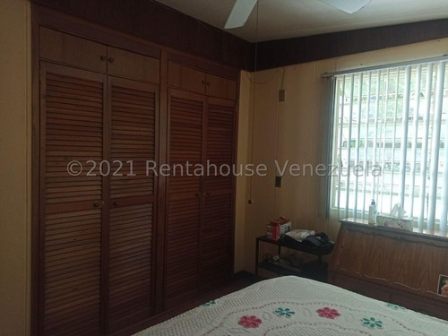 Imagen 10 de 25 de Casa En Venta La Trinidad Jesús Enrique Díaz 22-12473 Caracas Baruta