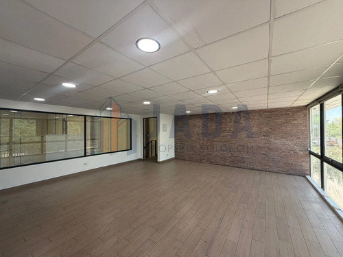 Bodega En Arriendo 1924m2 Condominio Renca