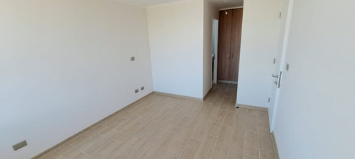 2d+2b(1211), La Cisterna *